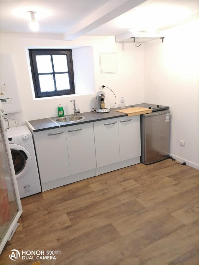 Apartment Amenage En Sous Sol *